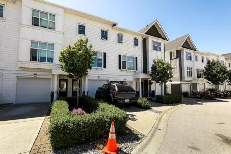 27735 ROUNDHOUSE DRIVE, Abbotsford, British Columbia V4X 0B9, Canada