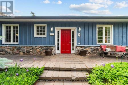 99 DUCHESS AVENUE, Lucan Biddulph (lucan), Ontario N0M 2J0, Canada