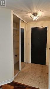 23 HOLLYWOOD AVENUE, Toronto (willowdale East), 安大略省 M4L 2K4, 加拿大