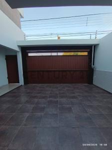 Av. alemana Entre 3er y 4to anillo calle combate bella flor N.3850, Norte, Santa Cruz 00001, Bolivia