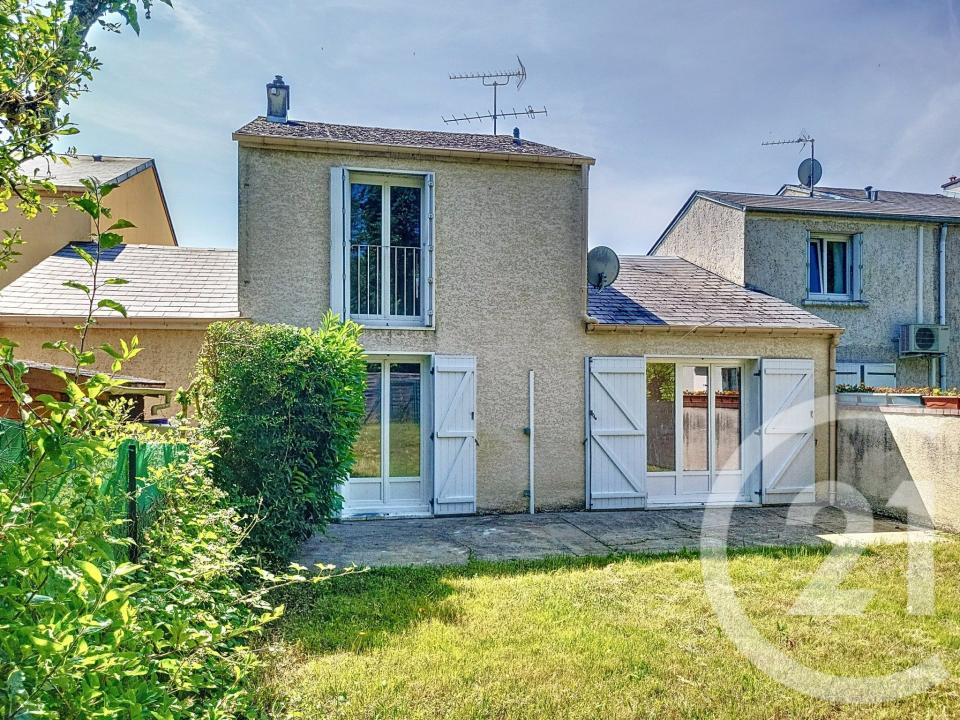St Pierre Les Nemours, Île-de-France 77140, Francia