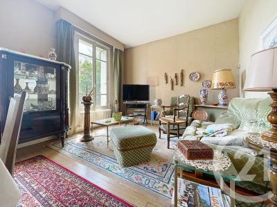 Conflans Ste Honorine, Île-de-France 78700, アキタン