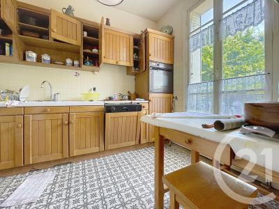 Conflans Ste Honorine, Île-de-France 78700, アキタン