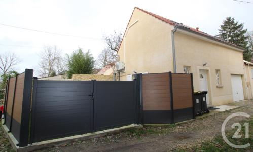 Claye Souilly, Île-de-France 77410, França