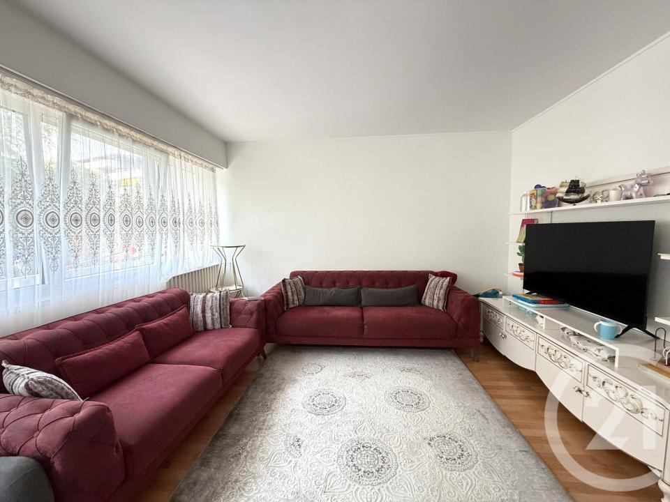 Cenon, Aquitania 33150, Francia