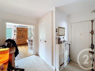 St Denis, Иль-де-Франс 93200, Франция