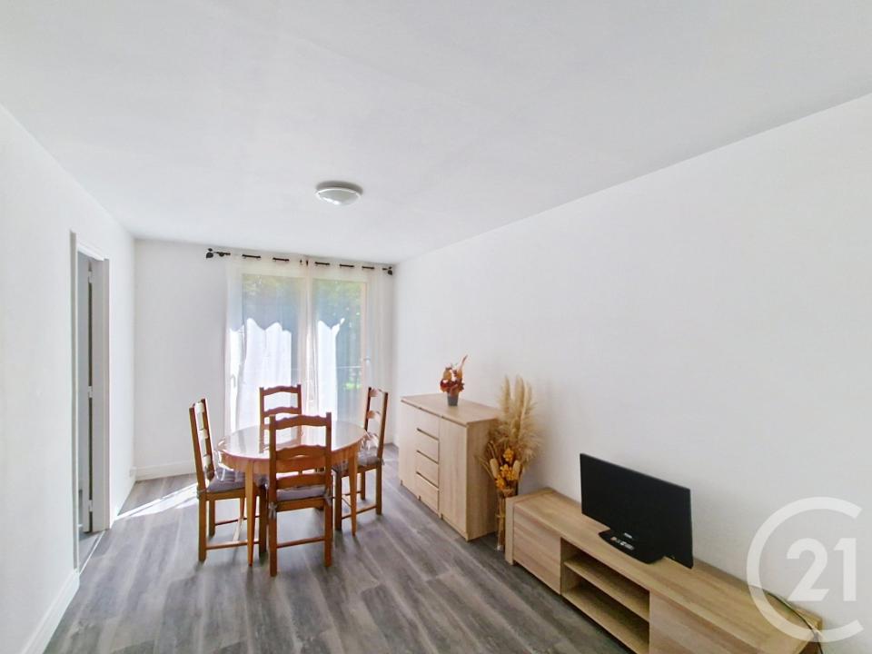 Viry Chatillon, Île-de-France 91170, Pháp