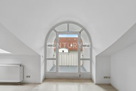 Waldkraiburg, Andalucia 84478, Germany
