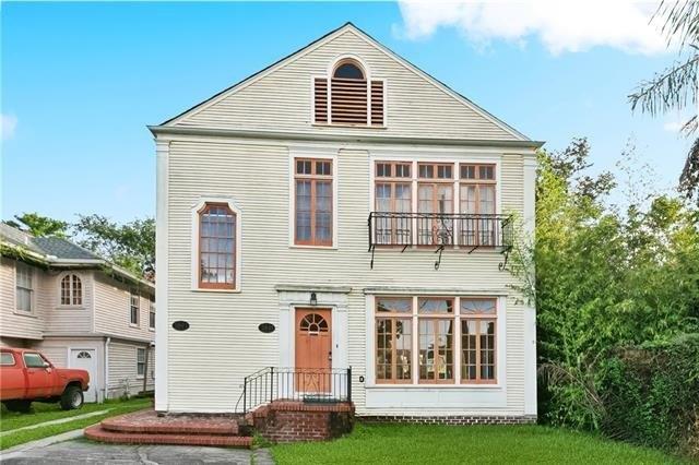 5801 FONTAINEBLEAU Drive LOWER, New Orleans, Louisiana 70125