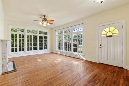 5801 FONTAINEBLEAU Drive LOWER, New Orleans, Louisiana 70125