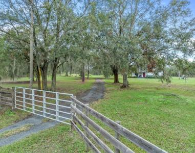 965 KEEN ROAD, FROSTPROOF, Florida 33843