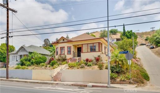 2700 Lincoln Park Avenue, Los Angeles, California 90031