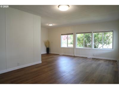 11402 SW Royal Villa Dr, Portland, Орегон 97224, Соединенные Штаты