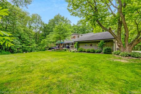 2886 Lorien Drive, Milford Charter Township, 密西根州 48381, 美國