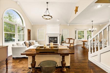 3912 E Stonegate Court, Bloomington, Indiana 47401, Stati Uniti