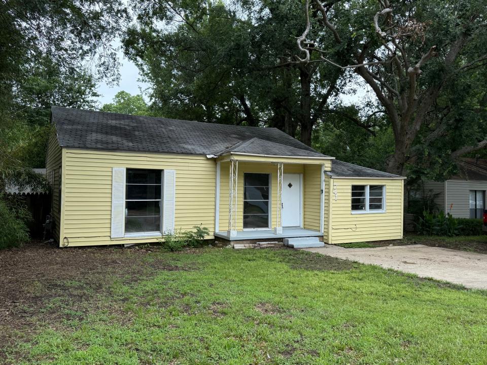 741 MacArthur Ave., Wake Village, Texas 75501, USA