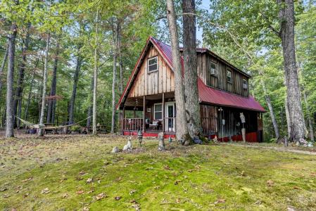 174 Cope Lane, Wellington, Kentucky 40387, USA