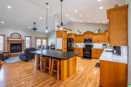 137 9th St Circle NE, Sioux Center, アイオワ 51250, アメリカ合衆国