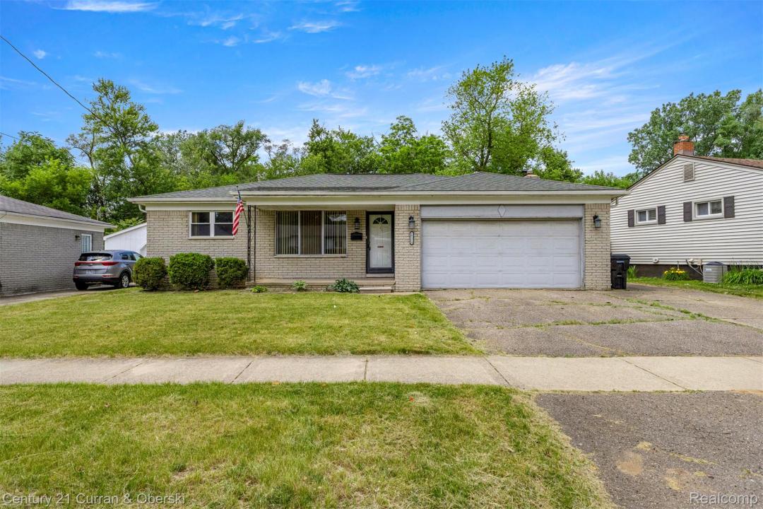 18329 Poinciana, Redford Charter Township, Michigan 48240, États-Unis