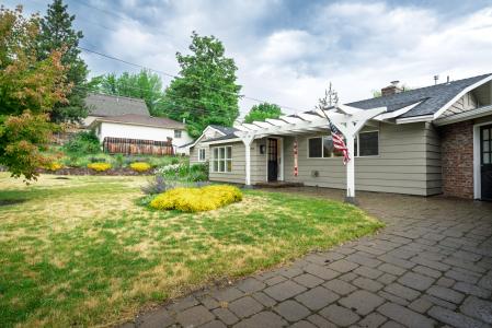 1864 E. LOWELL STREET, Klamath Falls, Oregon 97601, Estados Unidos