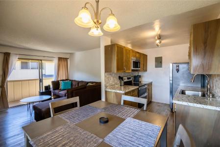 94-1147 Mopua Loop Unit #K8, Waipahu, Havaí 96797, Estados Unidos