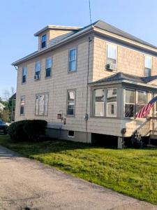 28 Central Street, Farmington, New Hampshire 03835, HOA KỲ