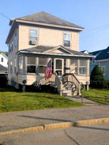 28 Central Street, Farmington, New Hampshire 03835, HOA KỲ