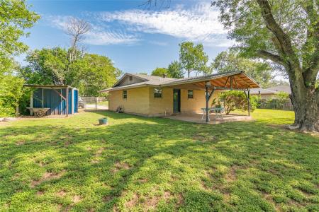 133 Country Acres DR, Seguin, Texas 78155, USA