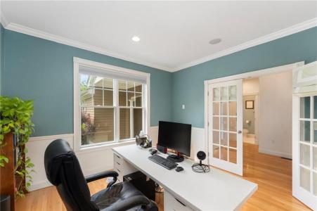 83 Waters Edge St, Tiverton, Rhode Island 02878
