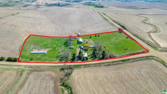 3118 290th Street, Hornick, Iowa 51026, USA