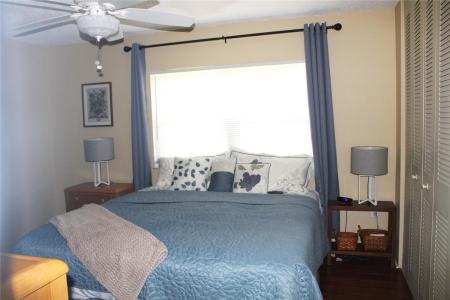 7701 Starkey Rd. #747, Seminole, Florida 33777, Estados Unidos