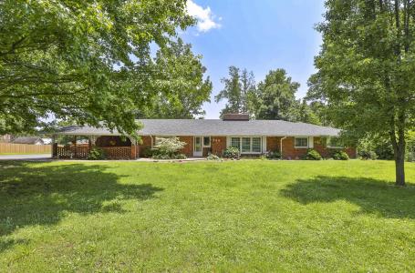 424 W Olive Street, Bolívar, Missouri 65613, Estados Unidos