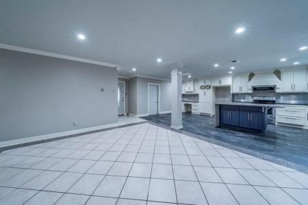 1825 Emerald Drive, Irving, Teksas 75060, Amerika Birleşik Devletleri