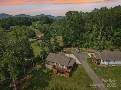 135 Ivey Farms Road, Candler, NC 28715, USA