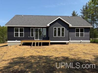 634 Oaklawn Dr, Hancock, Michigan 49930