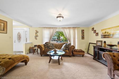 27020 Havelock Drive, Dearborn Heights, Michigan 48127