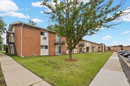8916 Kenneth Drive , 1E, Des Plaines, Illinois 60016, Amerika Birleşik Devletleri