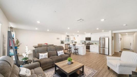 22739 Morning Spruce St., Nuevo, California 92567, Estados Unidos