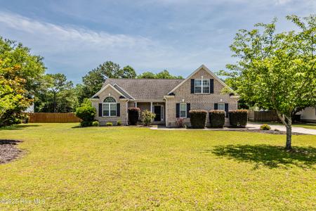 220 Everett Yopp Drive, Sneads Ferry, NC 28460, USA