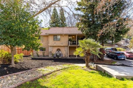 616 Jackson Drive, Paso Robles, California 93446, USA