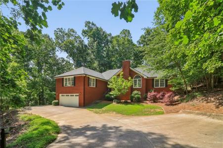6030 Terrace Lake Point, Flowery Branch, Georgia 30542