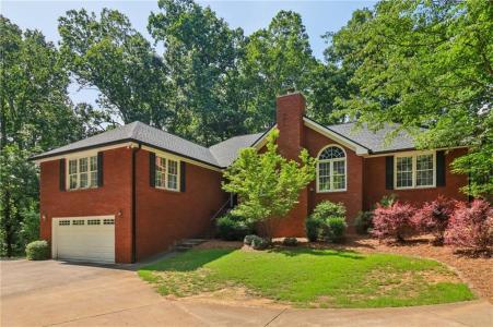 6030 Terrace Lake Point, Flowery Branch, Georgia 30542