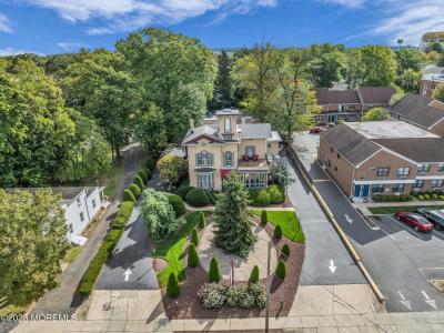 75 South Street, Freehold, NJ 07728, USA