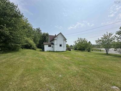 6 LAKE ROAD, Sheet Harbour, Nueva Escocia B0J 3B0, Canadá