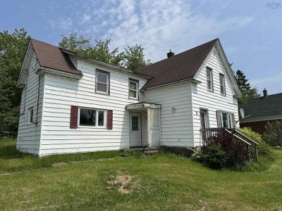 6 LAKE ROAD, Sheet Harbour, Nueva Escocia B0J 3B0, Canadá