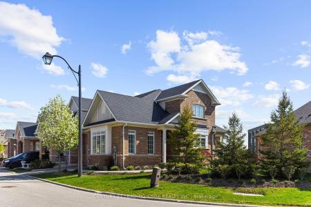 35 LOBELIA STREET, Brampton, Ontario L6R 3Z6, Canada