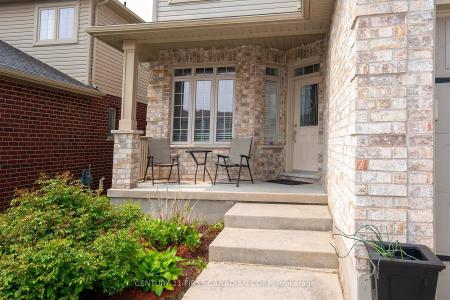 1728 BEAVERBROOK AVENUE, London North, أونتاريو N6H 0E4, كندا