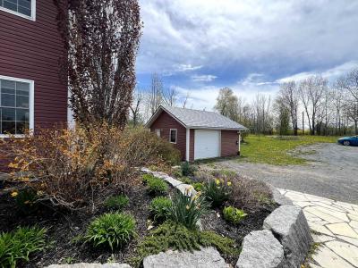 422 PARTRIDGE HOLLOW ROAD, Prince Edward County, Онтарио K0K 1T0, Канада