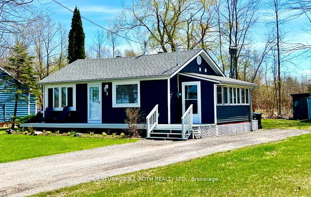 5 DELTA DRIVE S, Tay, Ontario L0K 2C0, Canada