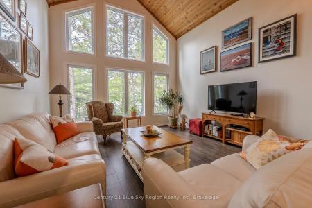 1500D PENINSULA ROAD, North Bay, Ontario P1B 8G4, Kanada